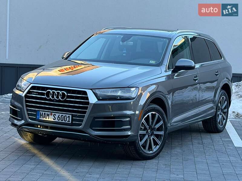 Внедорожник / Кроссовер Audi Q7 2017 в Ровно