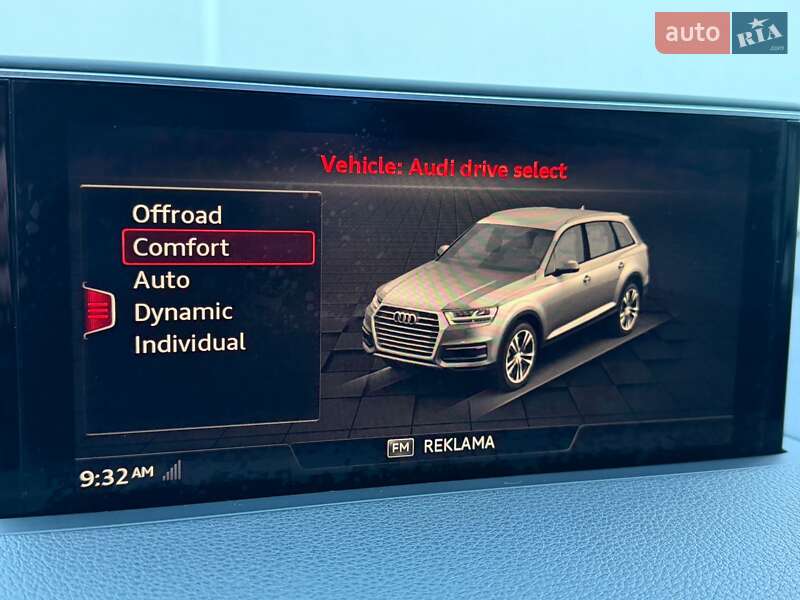 Внедорожник / Кроссовер Audi Q7 2017 в Ровно