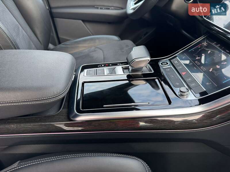 Внедорожник / Кроссовер Audi Q7 2023 в Харькове