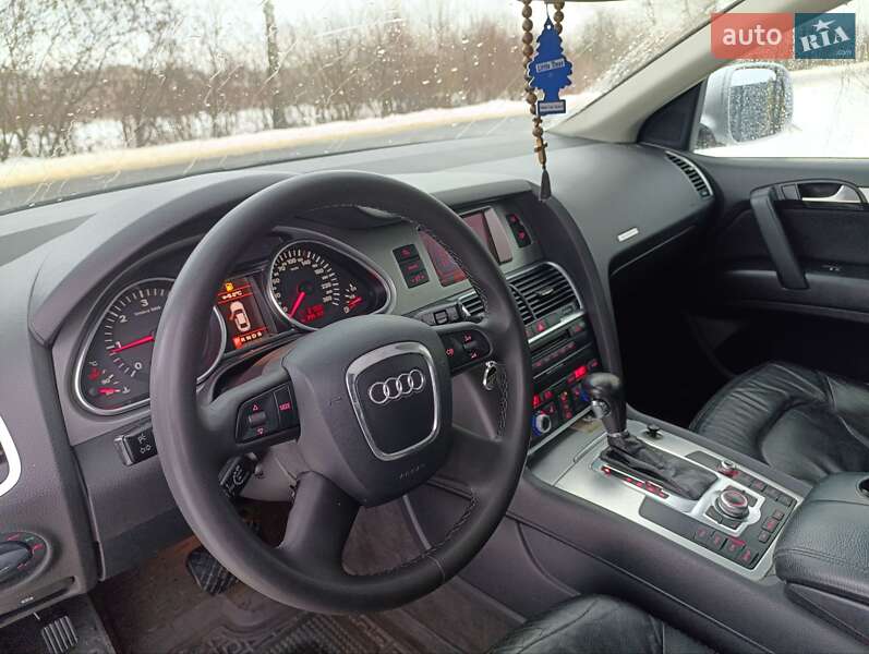 Позашляховик / Кросовер Audi Q7 2006 в Ковелі