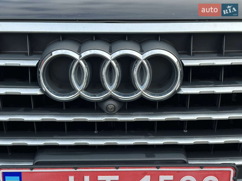 Внедорожник / Кроссовер Audi Q7 2017 в Дубно