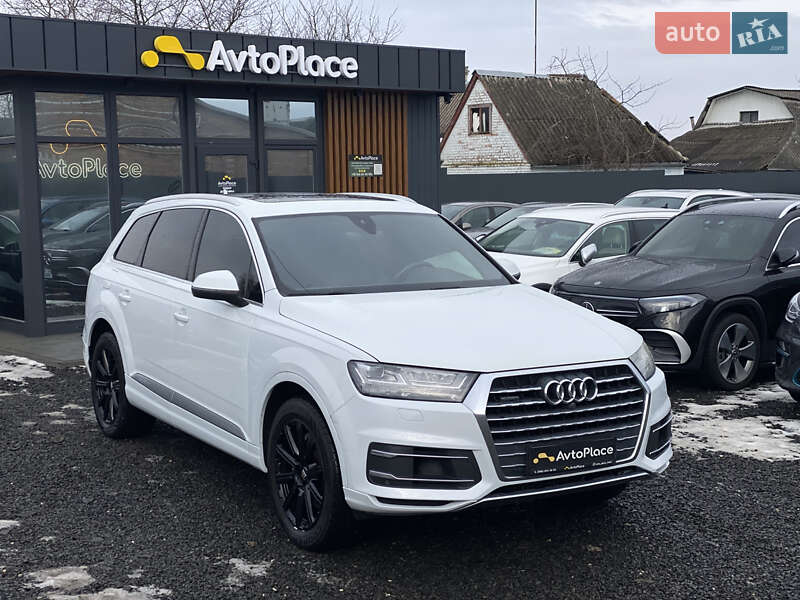 Внедорожник / Кроссовер Audi Q7 2016 в Луцке