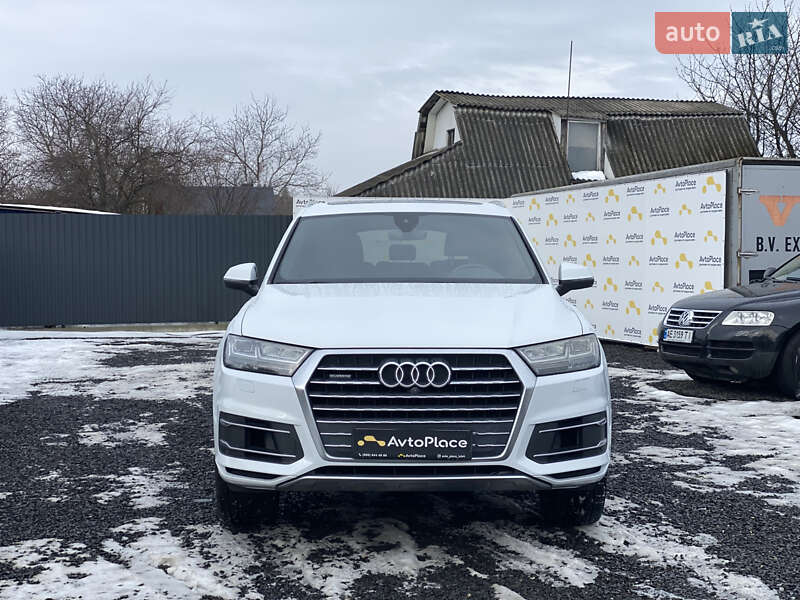 Внедорожник / Кроссовер Audi Q7 2016 в Луцке