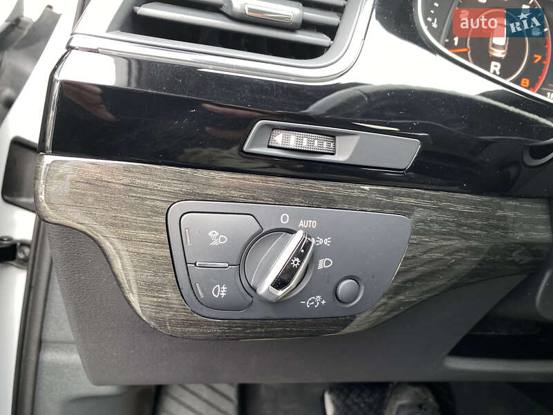 Внедорожник / Кроссовер Audi Q7 2016 в Луцке