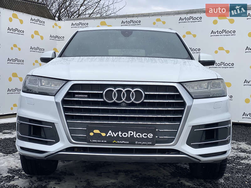 Внедорожник / Кроссовер Audi Q7 2016 в Луцке