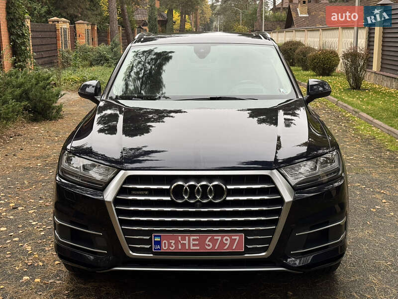 Позашляховик / Кросовер Audi Q7 2017 в Києві фото 3 Позашляховик / Кросовер Audi Q7 2017 в Києві