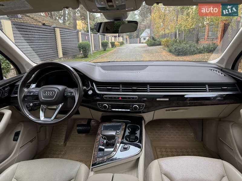 Позашляховик / Кросовер Audi Q7 2017 в Києві фото 38 Позашляховик / Кросовер Audi Q7 2017 в Києві