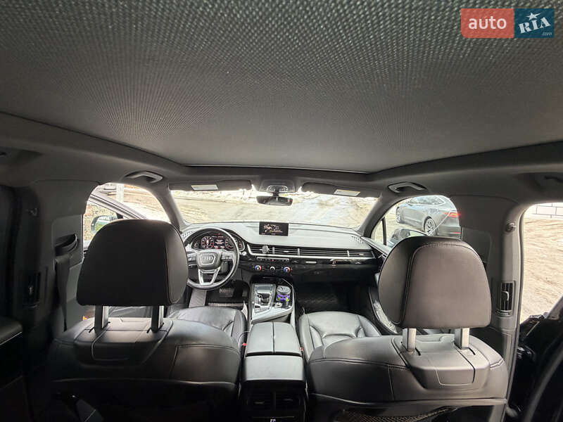 Позашляховик / Кросовер Audi Q7 2016 в Києві фото 18 Позашляховик / Кросовер Audi Q7 2016 в Києві