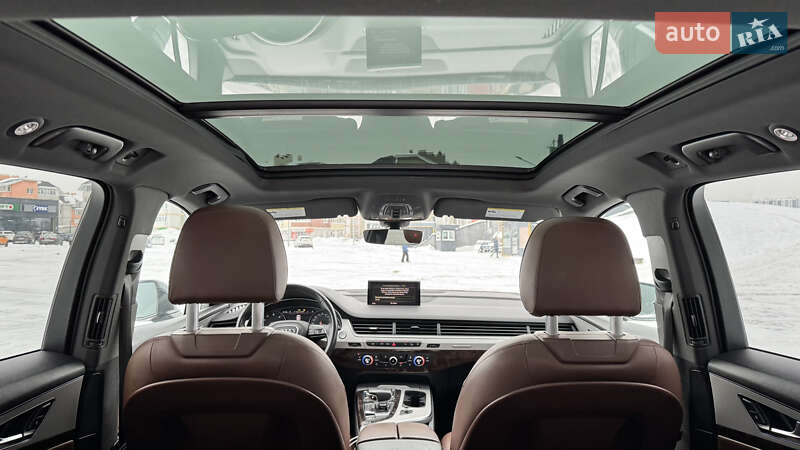 Внедорожник / Кроссовер Audi Q7 2017 в Киеве