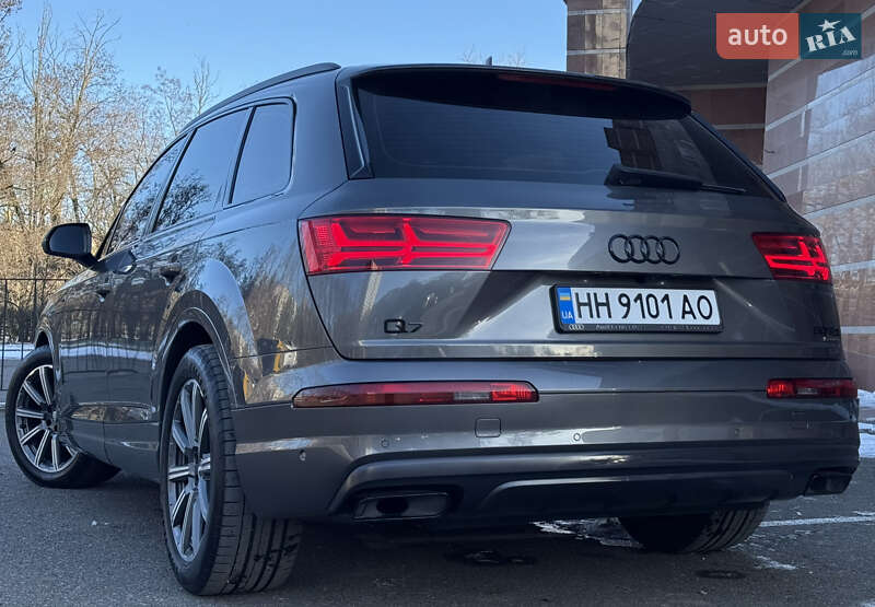 Внедорожник / Кроссовер Audi Q7 2019 в Одессе фото 24 Внедорожник / Кроссовер Audi Q7 2019 в Одессе