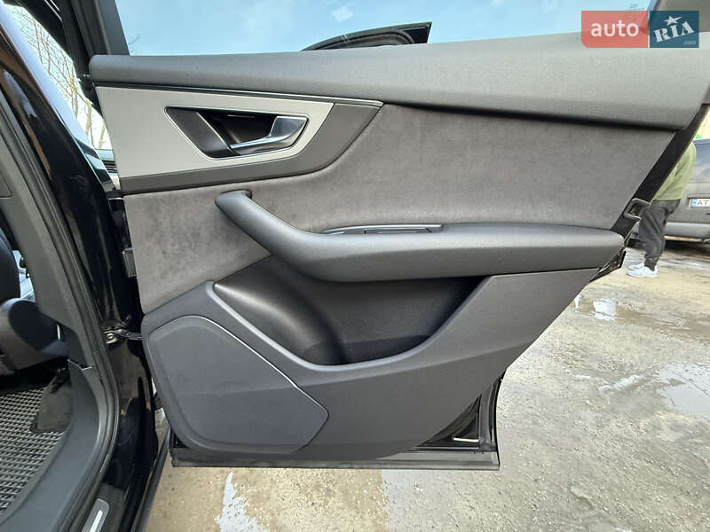 Внедорожник / Кроссовер Audi Q7 2015 в Коломые