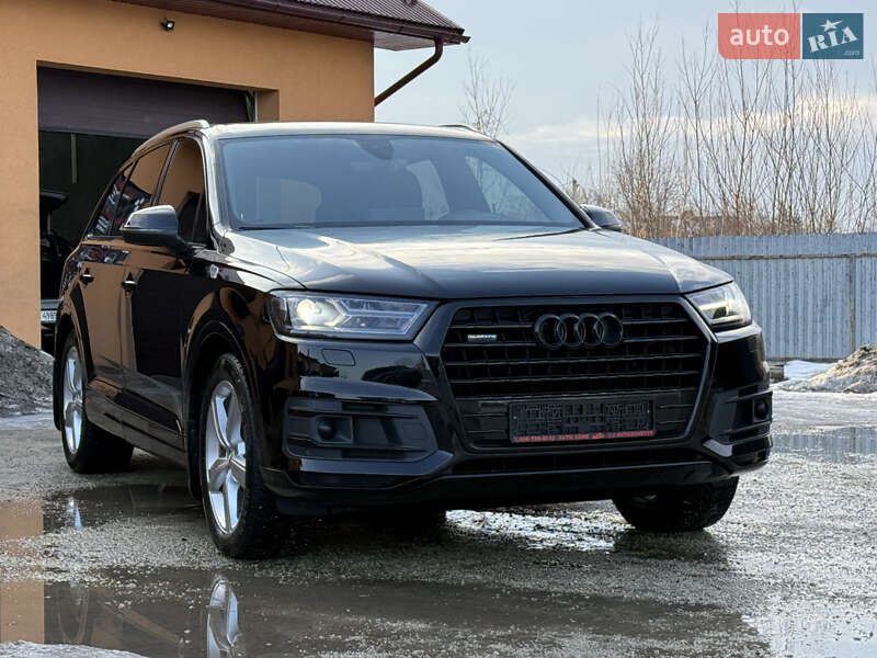 Внедорожник / Кроссовер Audi Q7 2015 в Коломые