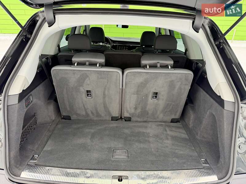 Позашляховик / Кросовер Audi Q7 2019 в Києві фото 75 Позашляховик / Кросовер Audi Q7 2019 в Києві