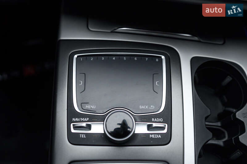 Внедорожник / Кроссовер Audi Q7 2016 в Одессе фото 32 Внедорожник / Кроссовер Audi Q7 2016 в Одессе