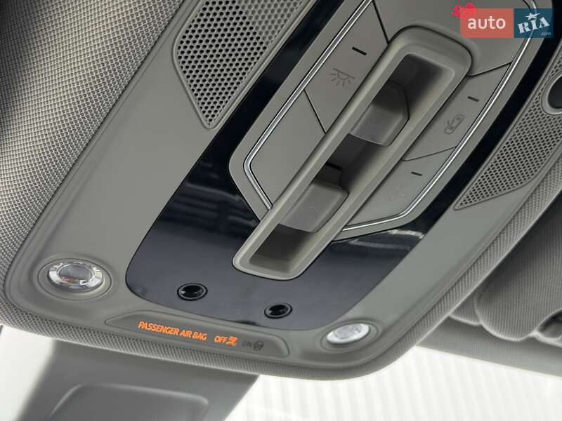 Внедорожник / Кроссовер Audi Q7 2017 в Мукачево