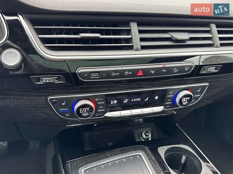 Внедорожник / Кроссовер Audi Q7 2019 в Львове