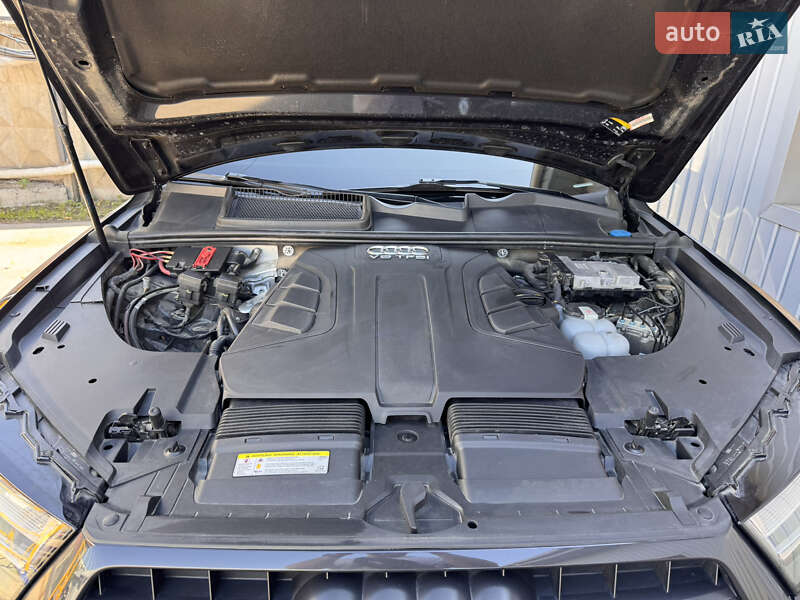 Внедорожник / Кроссовер Audi Q7 2017 в Харькове фото 19 Внедорожник / Кроссовер Audi Q7 2017 в Харькове