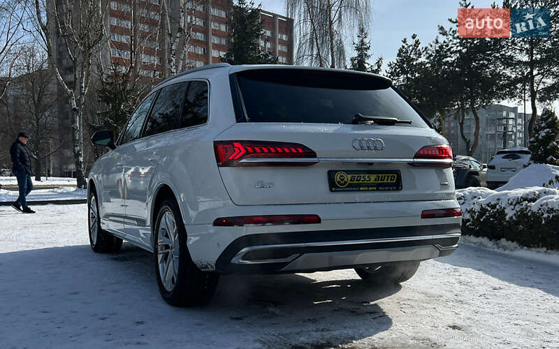 Позашляховик / Кросовер Audi Q7 2022 в Львові