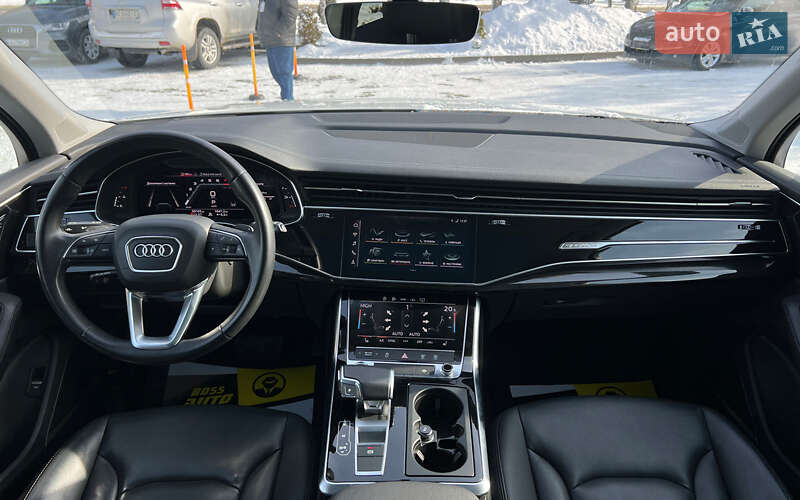 Позашляховик / Кросовер Audi Q7 2022 в Львові
