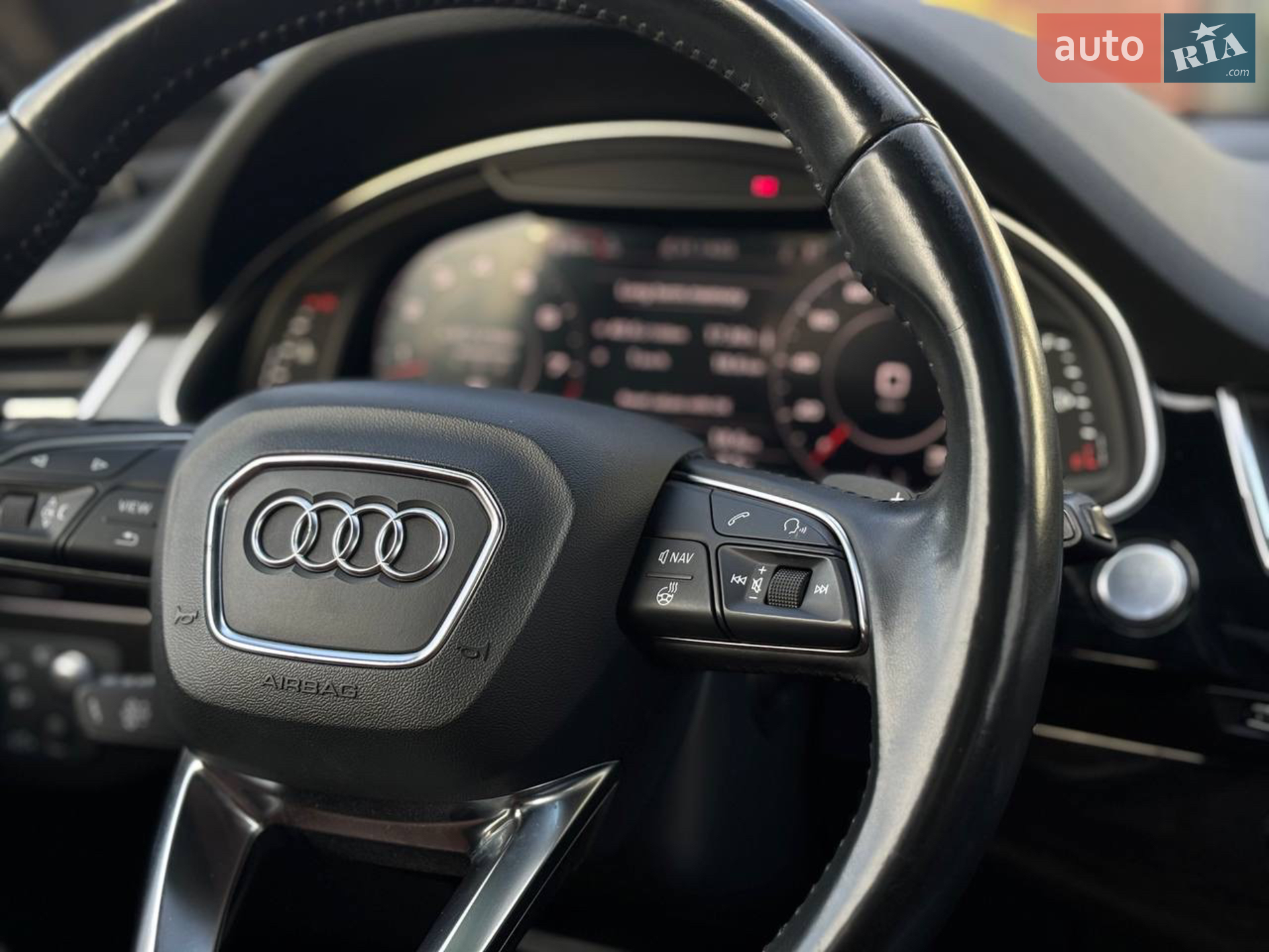 2017 Audi Q7 - мініатюра 18