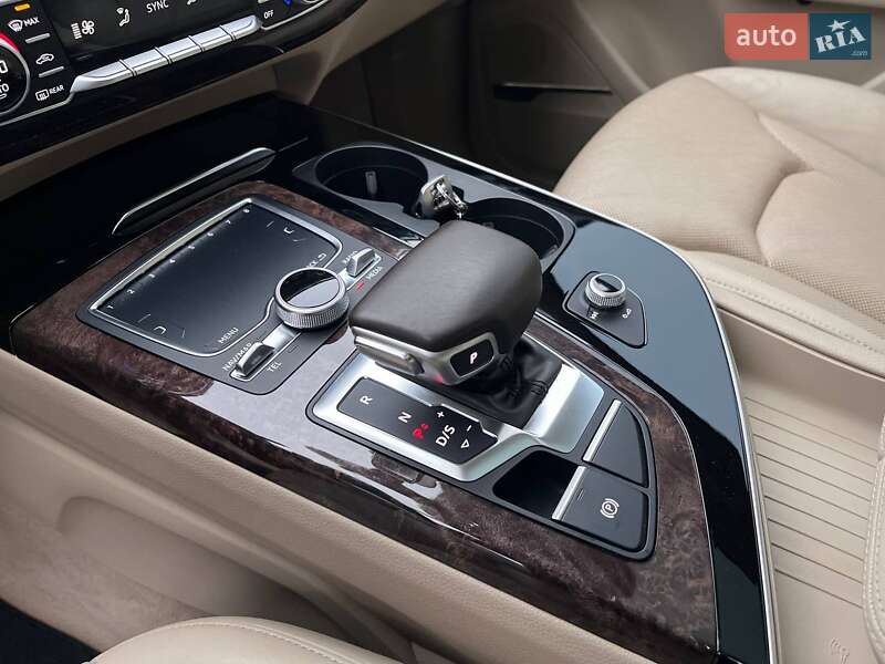 Позашляховик / Кросовер Audi Q7 2016 в Житомирі фото 20 Позашляховик / Кросовер Audi Q7 2016 в Житомирі