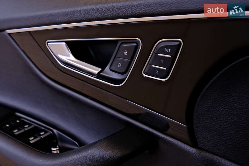 Внедорожник / Кроссовер Audi Q7 2015 в Одессе фото 26 Внедорожник / Кроссовер Audi Q7 2015 в Одессе