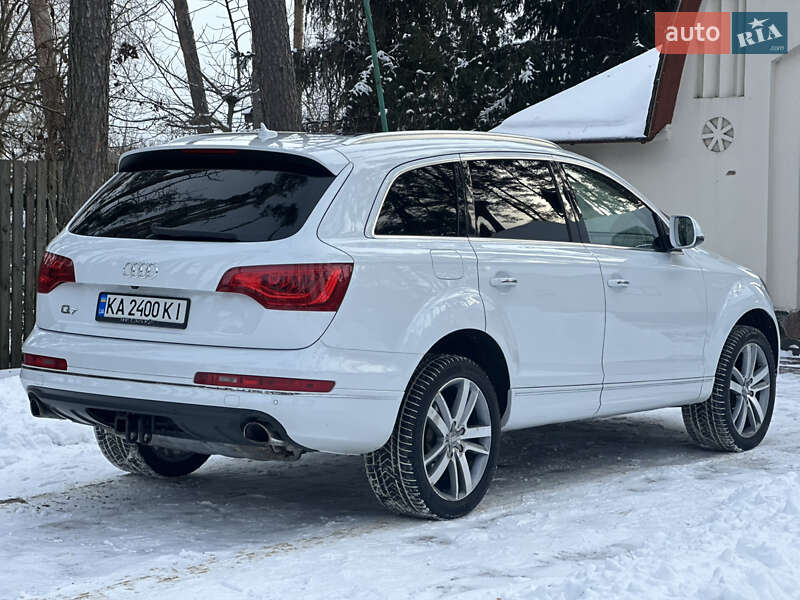 Позашляховик / Кросовер Audi Q7 2012 в Києві