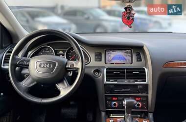 Позашляховик / Кросовер Audi Q7 2014 в Чернівцях