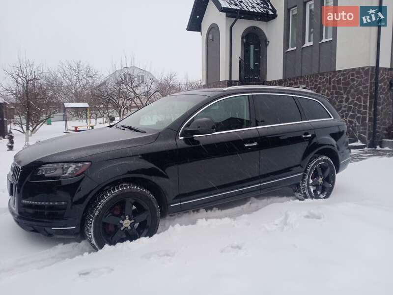 Позашляховик / Кросовер Audi Q7 2011 в Горохові