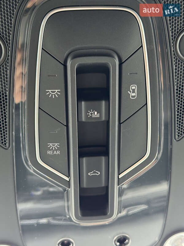 Позашляховик / Кросовер Audi Q7 2017 в Львові