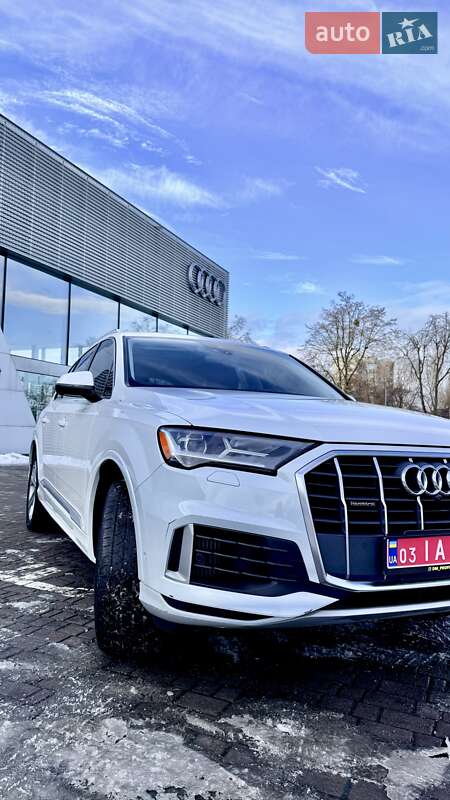 Внедорожник / Кроссовер Audi Q7 2020 в Львове