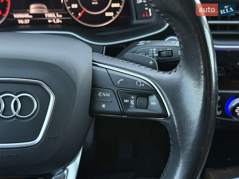 Позашляховик / Кросовер Audi Q7 2016 в Харкові