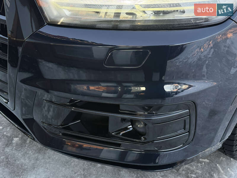 Позашляховик / Кросовер Audi Q7 2016 в Харкові