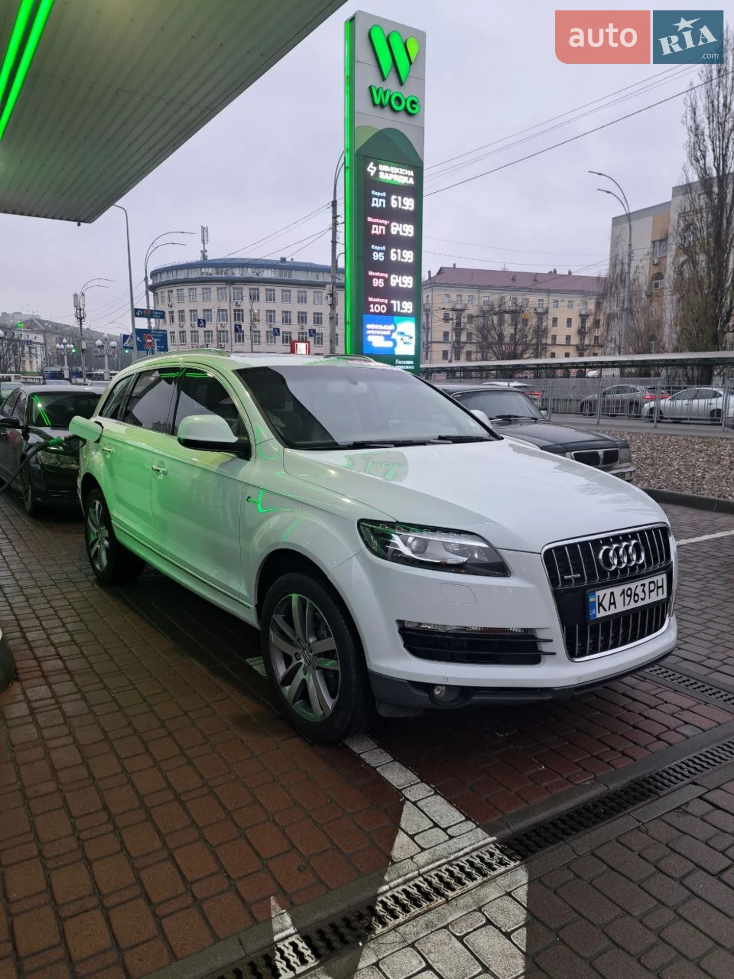 2015 Audi Q7 - мініатюра 2