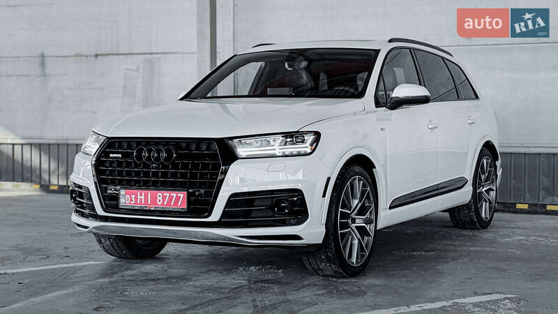 Внедорожник / Кроссовер Audi Q7 2019 в Ровно