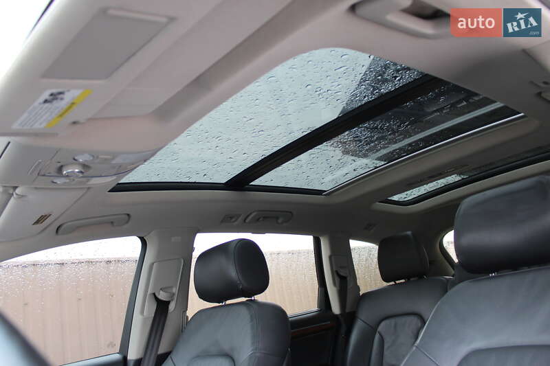 Внедорожник / Кроссовер Audi Q7 2015 в Ровно