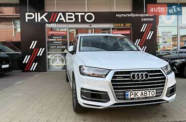 Позашляховик / Кросовер Audi Q7 2018 в Львові