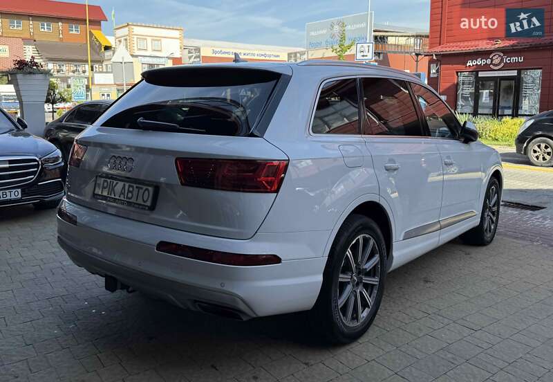 Позашляховик / Кросовер Audi Q7 2018 в Львові