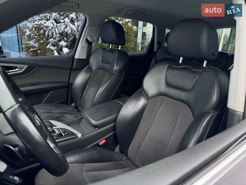 Внедорожник / Кроссовер Audi Q7 2016 в Ровно фото 12 Внедорожник / Кроссовер Audi Q7 2016 в Ровно
