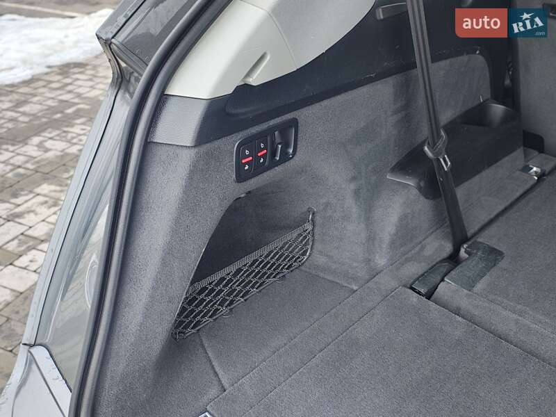 Внедорожник / Кроссовер Audi Q7 2017 в Ровно