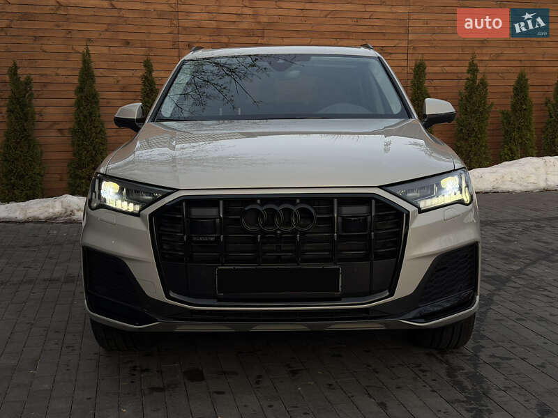 Позашляховик / Кросовер Audi Q7 2023 в Києві
