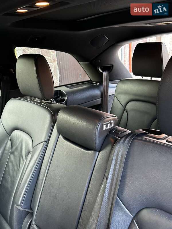 Внедорожник / Кроссовер Audi Q7 2015 в Коломые фото 29 Внедорожник / Кроссовер Audi Q7 2015 в Коломые