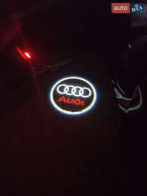 Позашляховик / Кросовер Audi Q7 2014 в Тернополі