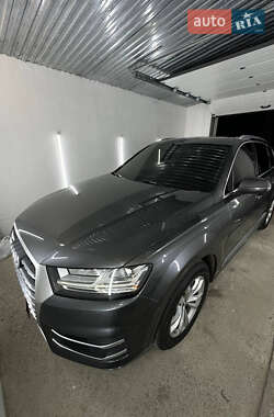 Внедорожник / Кроссовер Audi Q7 2018 в Ровно