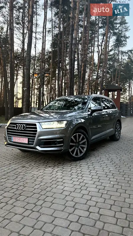 Audi Q7 2017