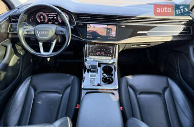 Внедорожник / Кроссовер Audi Q7 2019 в Киеве