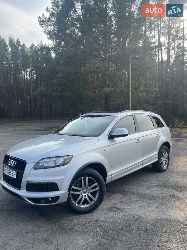 Внедорожник / Кроссовер Audi Q7 2012 в Любомле