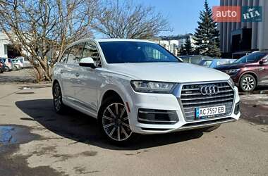Внедорожник / Кроссовер Audi Q7 2016 в Луцке