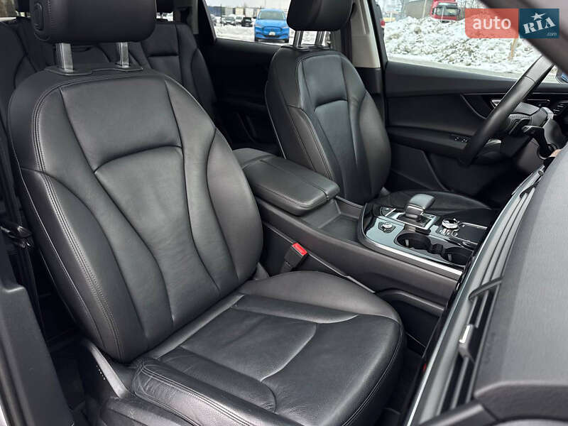 Позашляховик / Кросовер Audi Q7 2018 в Ковелі фото 48 Позашляховик / Кросовер Audi Q7 2018 в Ковелі
