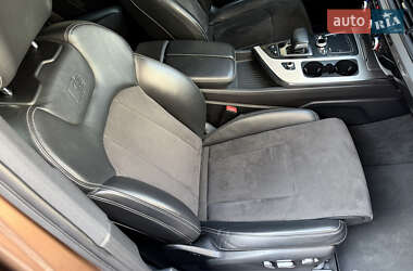 Внедорожник / Кроссовер Audi Q7 2017 в Одессе